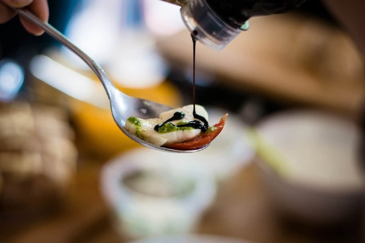 Cresce la domanda di aceto balsamico di Modena: l’Italia conquista le tavole internazionali