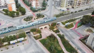 Cadono calcinacci dai ponti di via Ruvo. Interdetto il passaggio