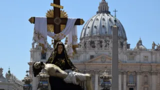 Pellegrinaggio della Pietà a Roma, arriva un volume nel decennale dell’evento